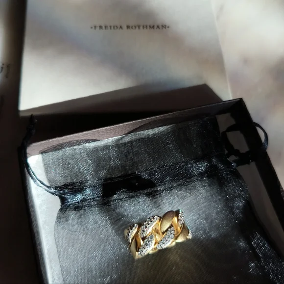 Freida Rothman Gold & Diamond Women's Ring - Paived Iced - Size 8 - New in Box - Picture 10 of 16